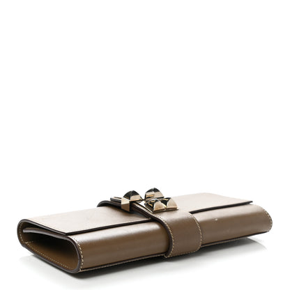 Hermes Tadelakt Medor 23 Clutch Etoupe 4 of 10