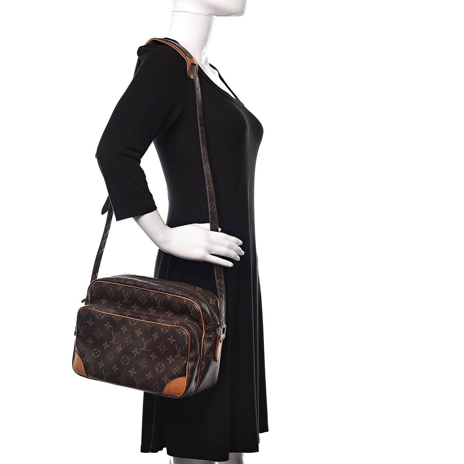 Louis Vuitton Monogram Nil 28 2 of 10