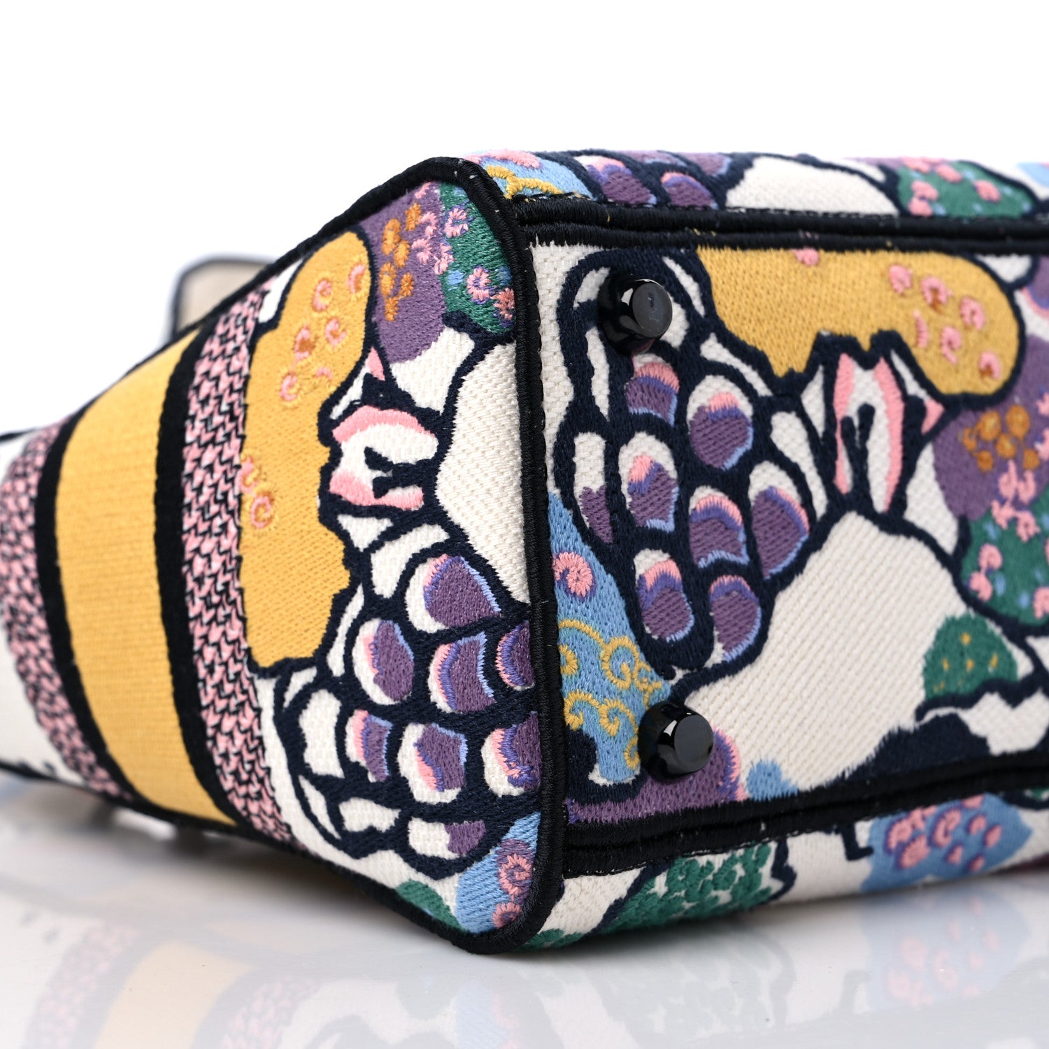 Christian Dior Canvas Embroidered Ciel De Reve Medium Lady D-Lite Latte Multicolor 7 of 8