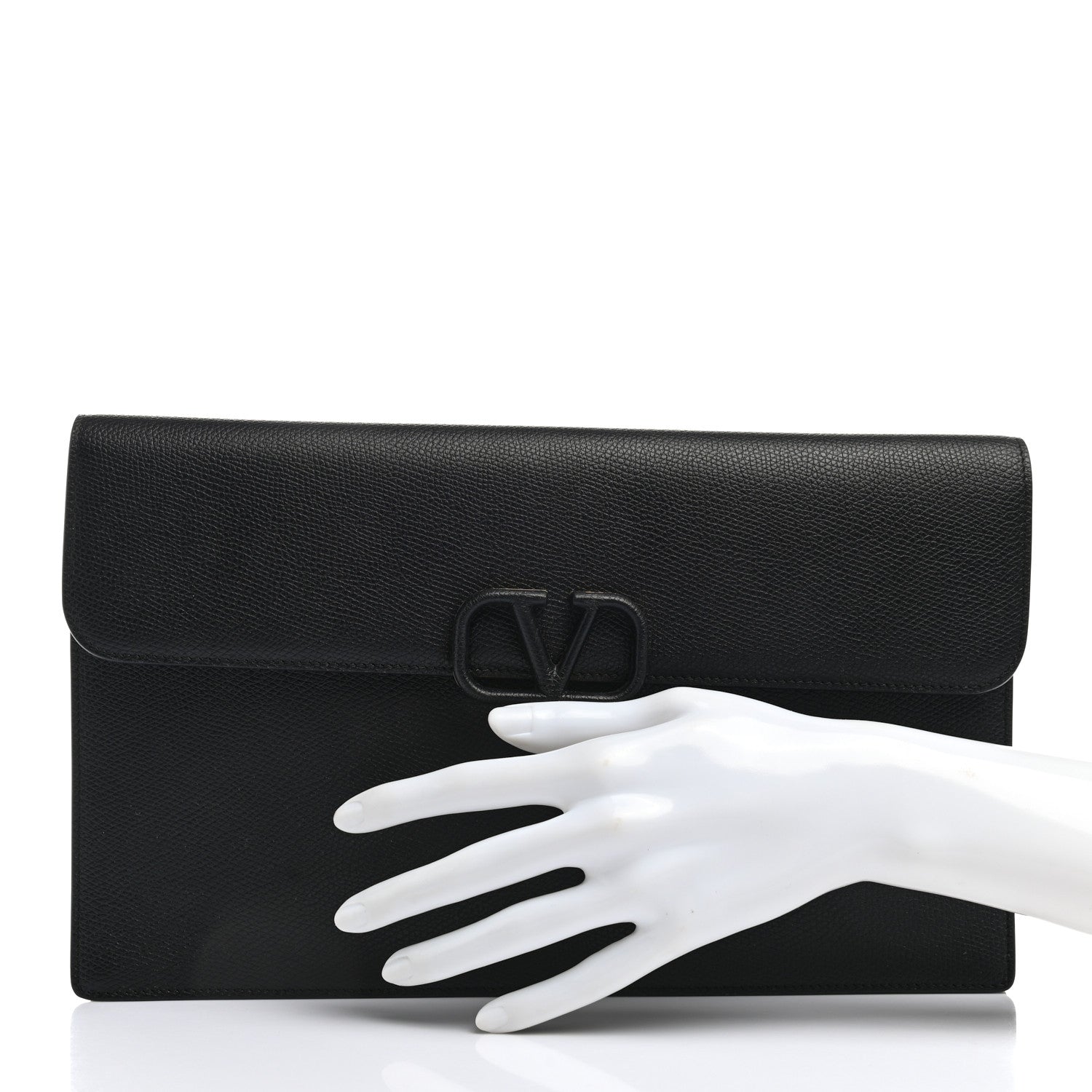 Valentino Garavani Grained Calfskin VSling Pouch Black 2 of 7