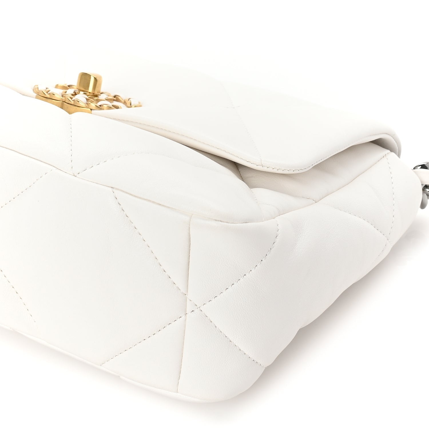 Chanel Lambskin Quilted Medium  19 Flap White 9 of 9