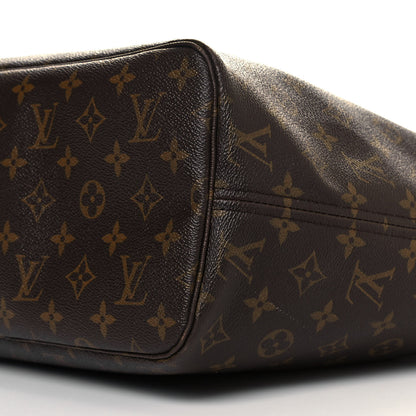 Louis Vuitton Monogram Neverfull MM 10 of 17