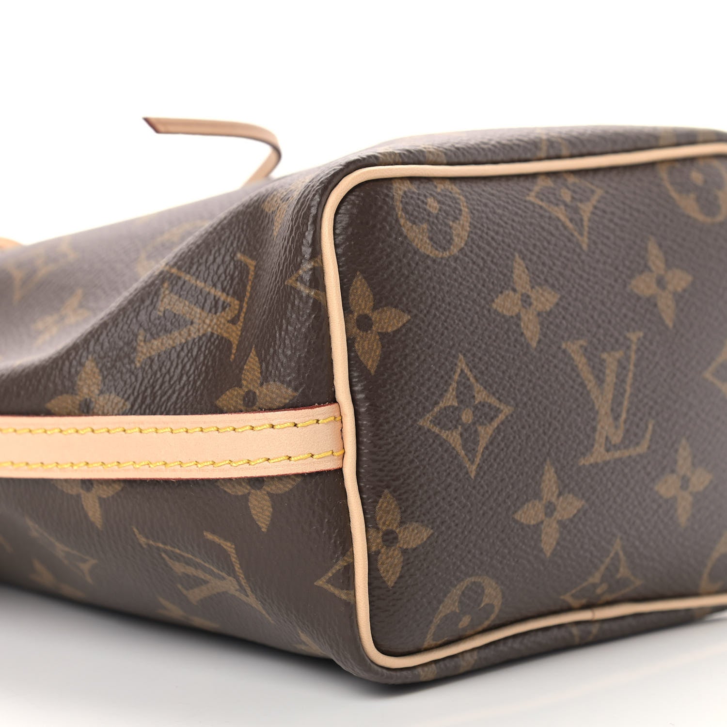 Louis Vuitton Monogram Nano Noe 8 of 9