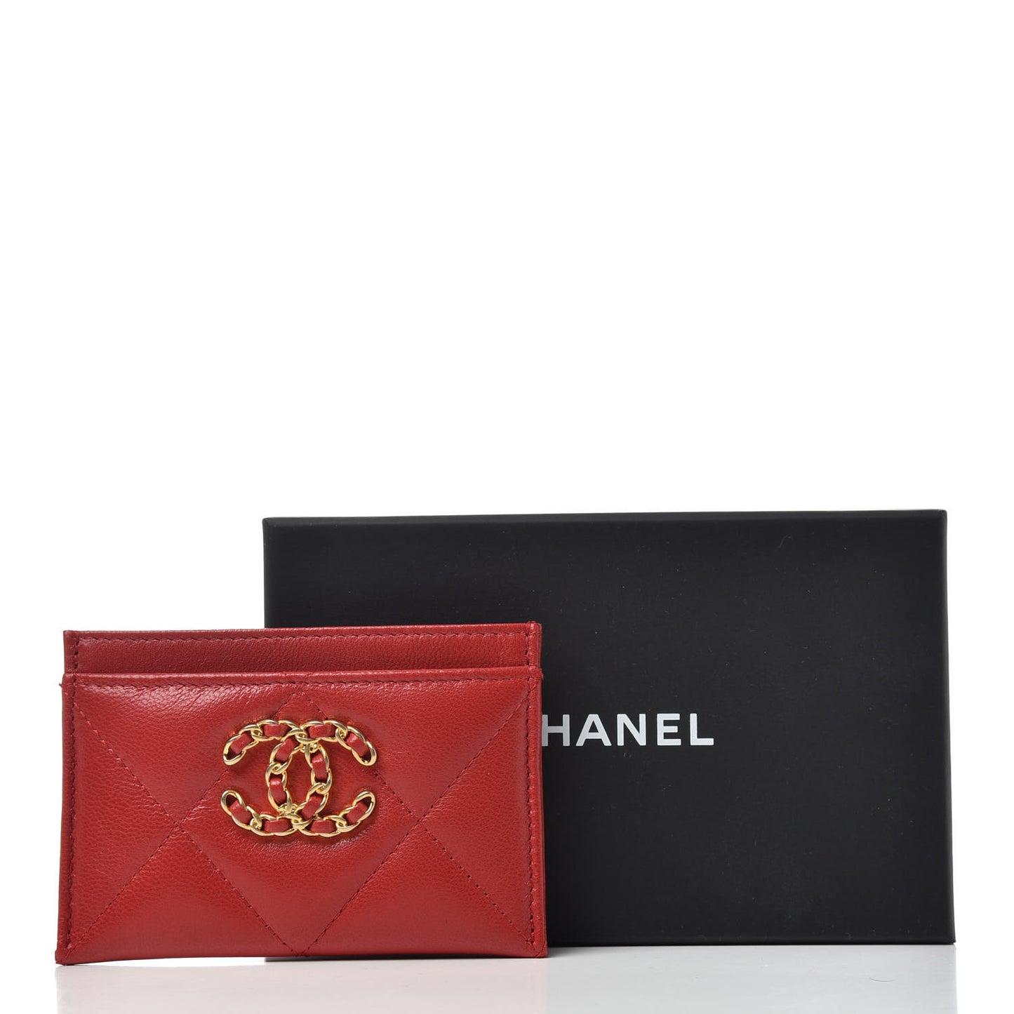 Goatskin Quilted Chanel 19 Card Holder Red