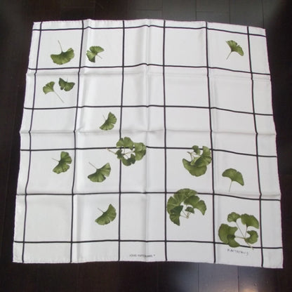 Louis Vuitton Silk Printemps Et Automne Scarf 1 of 6