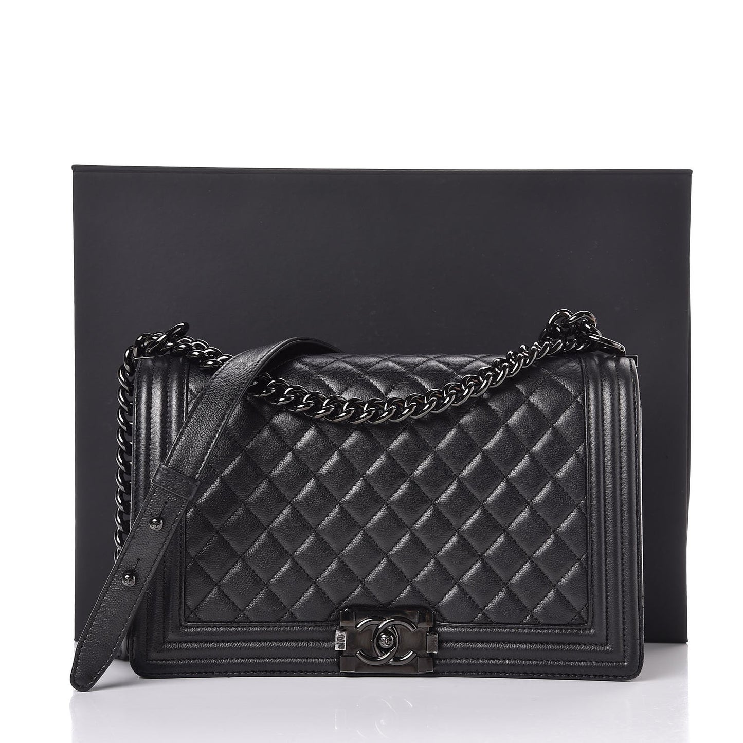 Caviar Quilted New Medium Boy Flap So Black