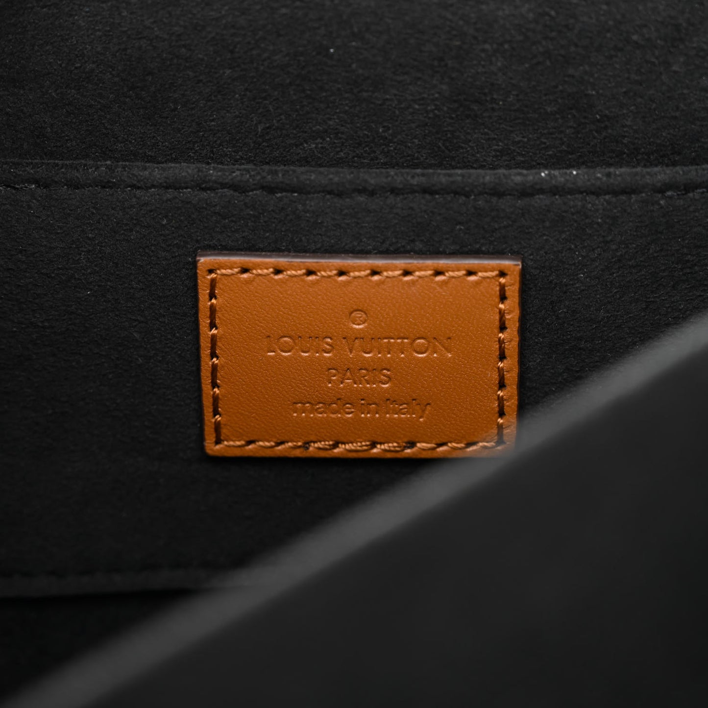 Reverse Monogram Dauphine Mini