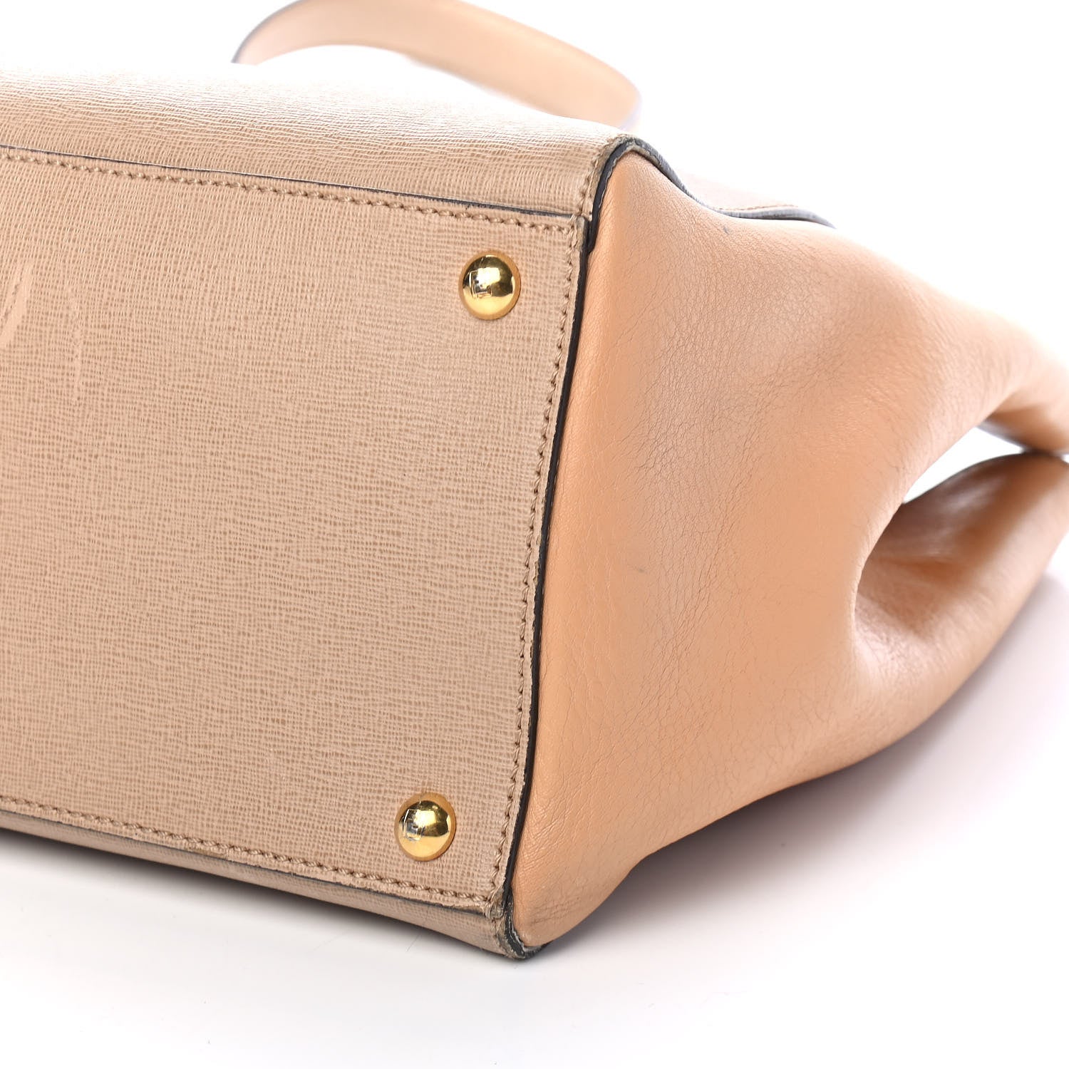 Fendi Vitello Elite Flamingo Regular 2Jours Tote Makeup 9 of 12