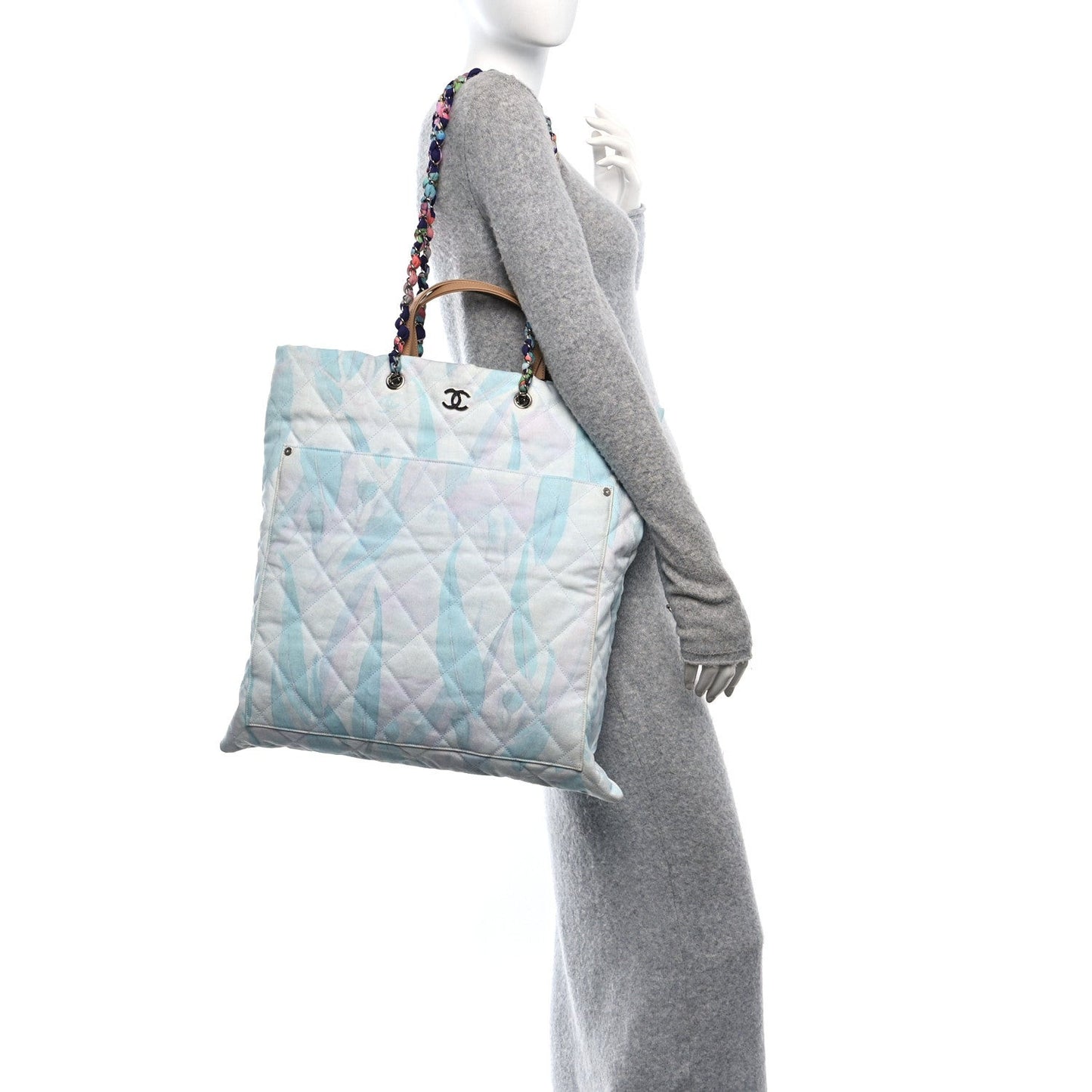 Canvas Quilted Jungle Jeans Tote White Multicolor