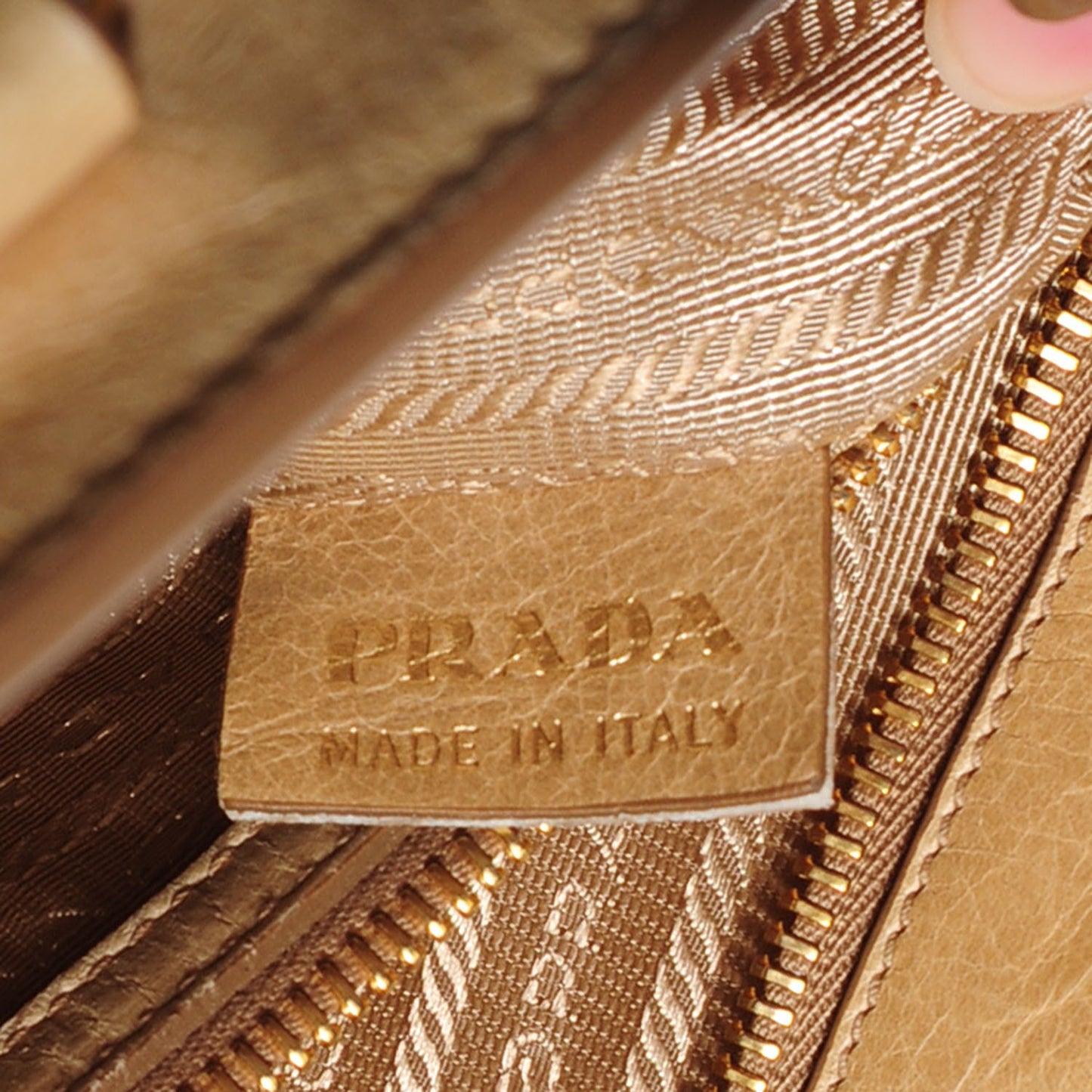 Glace Calf Tote Quarzo