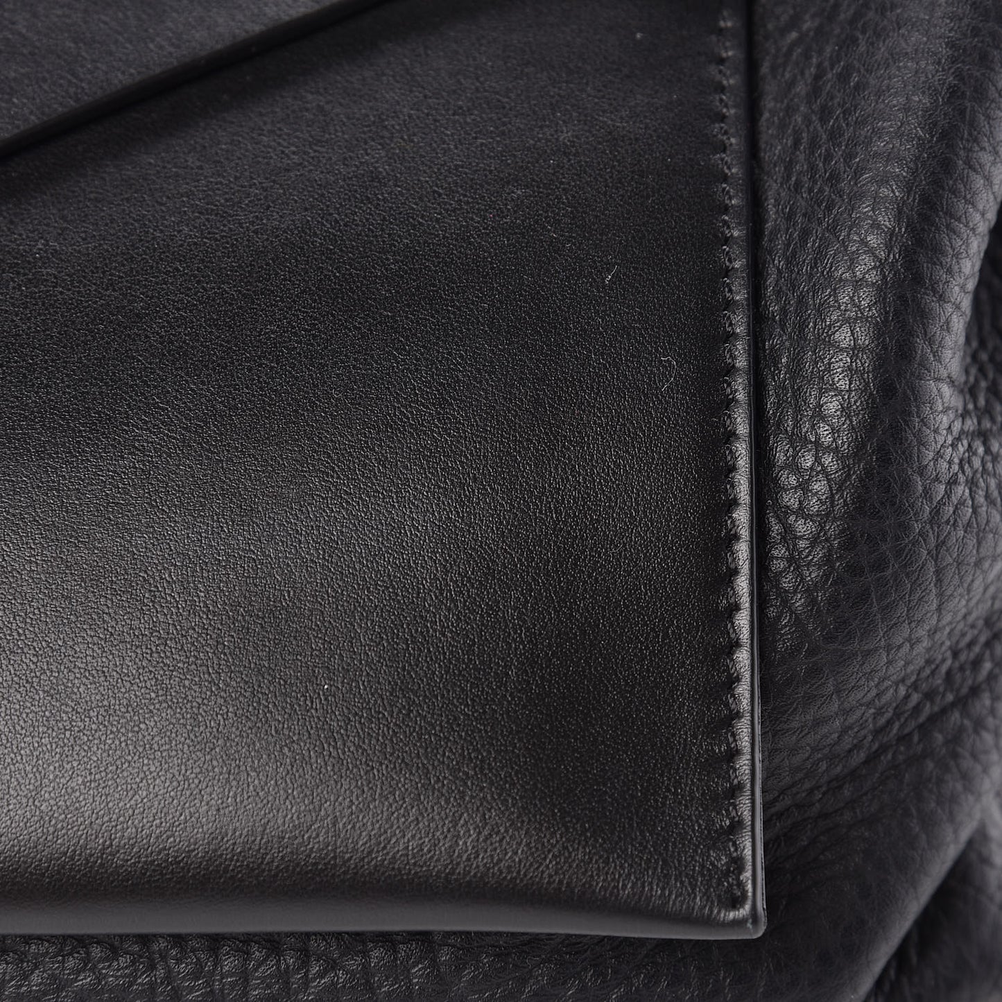 Calfskin Small Sway Black