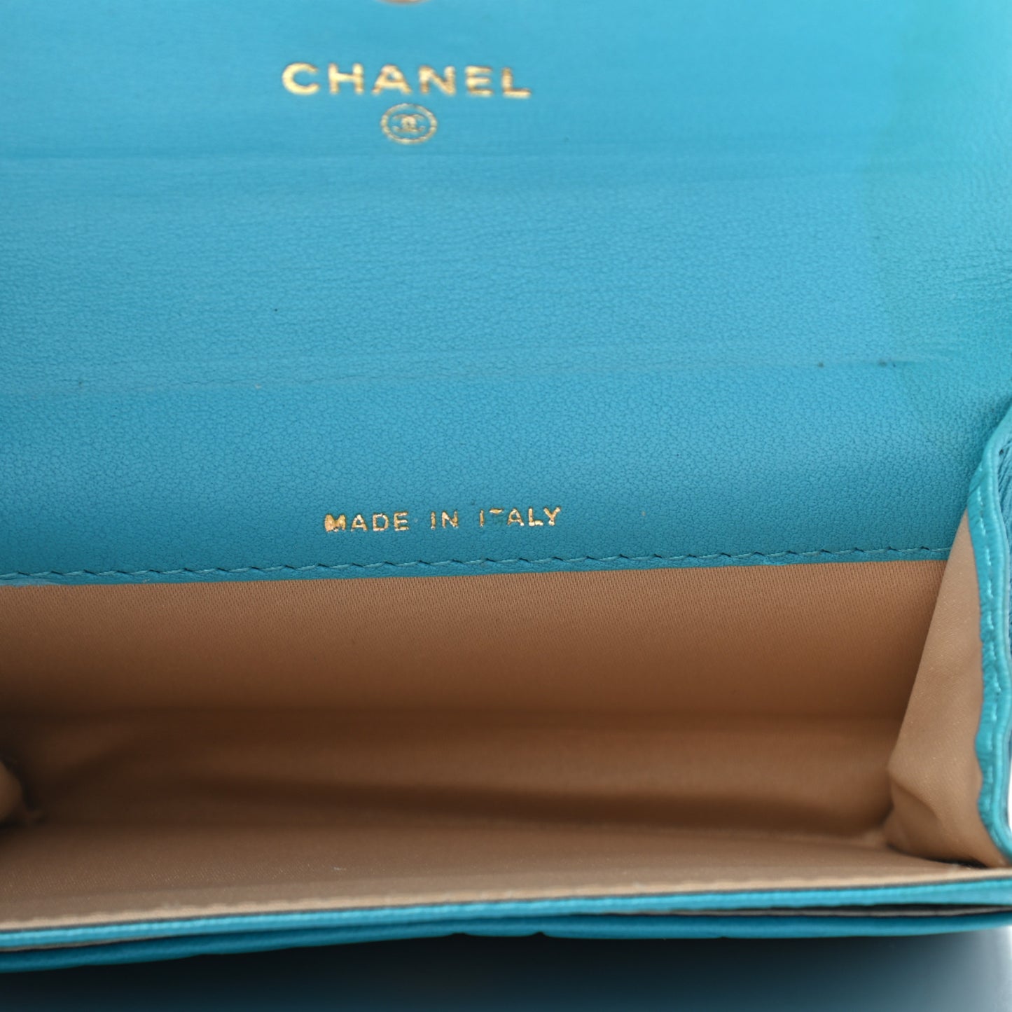 Lambskin Camellia Embossed Flap Card Holder Blue