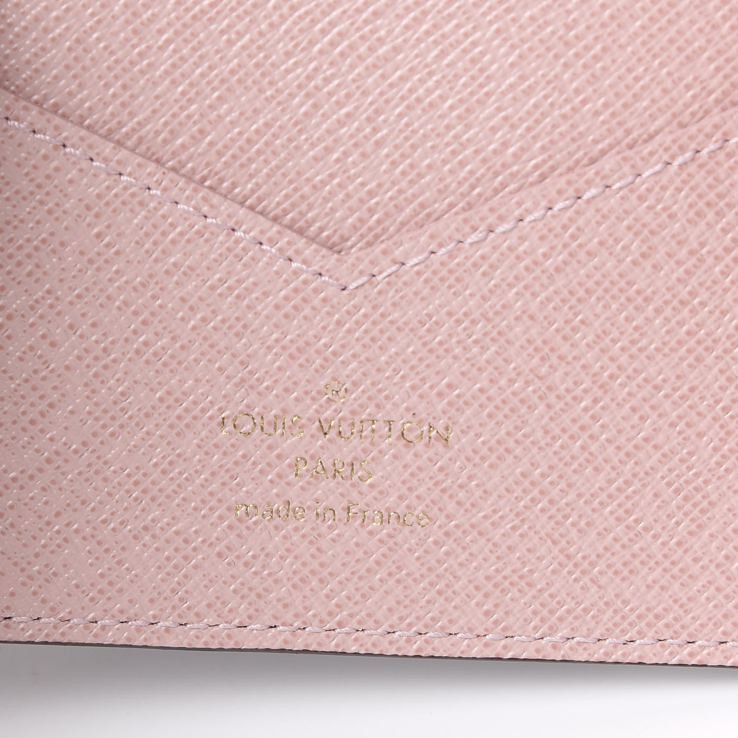 Louis Vuitton Monogram 2020 Christmas Animation Big Wheel Passport Cover Rose Ballerine 5 of 6