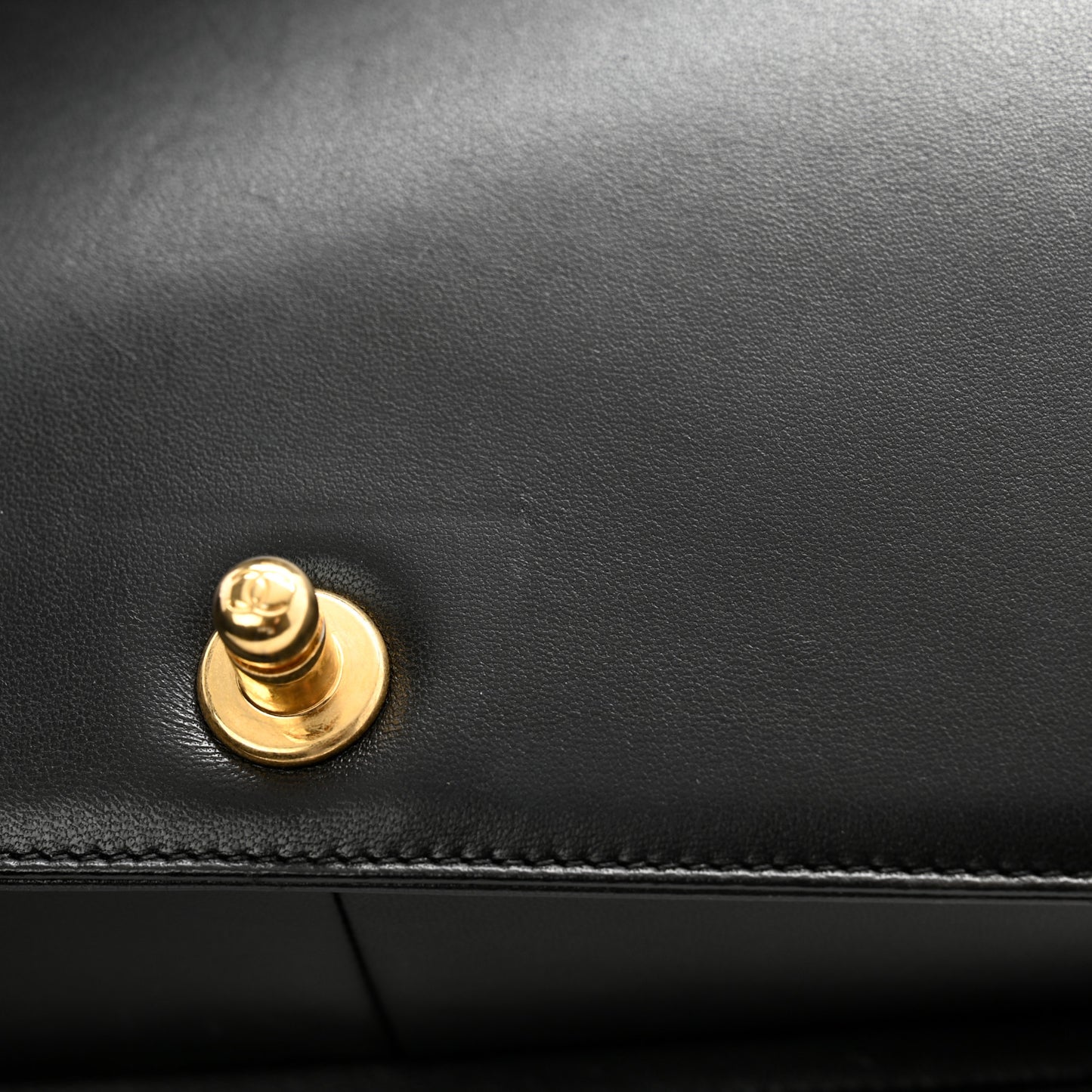 Lambskin Quilted Medium Boy Flap Black