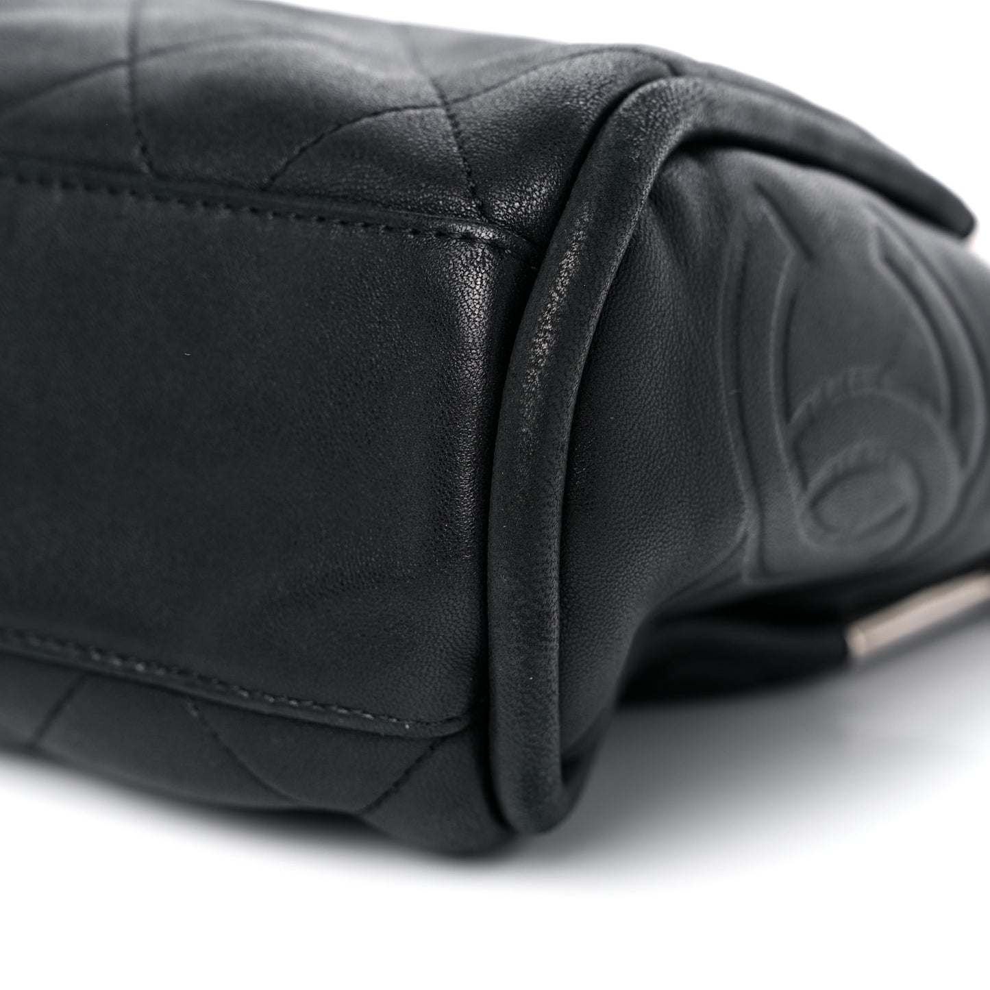 Lambskin Stitched Medium Ultimate Soft Tote Black