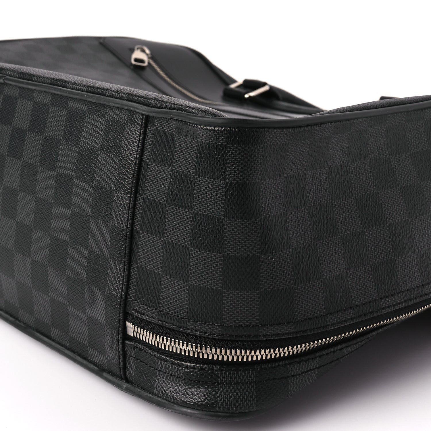 Louis Vuitton Damier Graphite Overnight 8 of 8