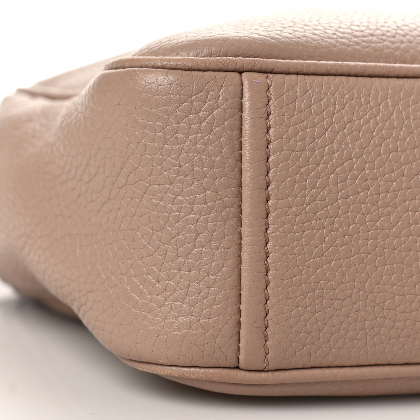 Vitello Phenix Camera Bag Cammeo