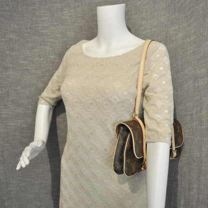 Louis Vuitton Monogram Pochette Marelle Waist Bag 4 of 9