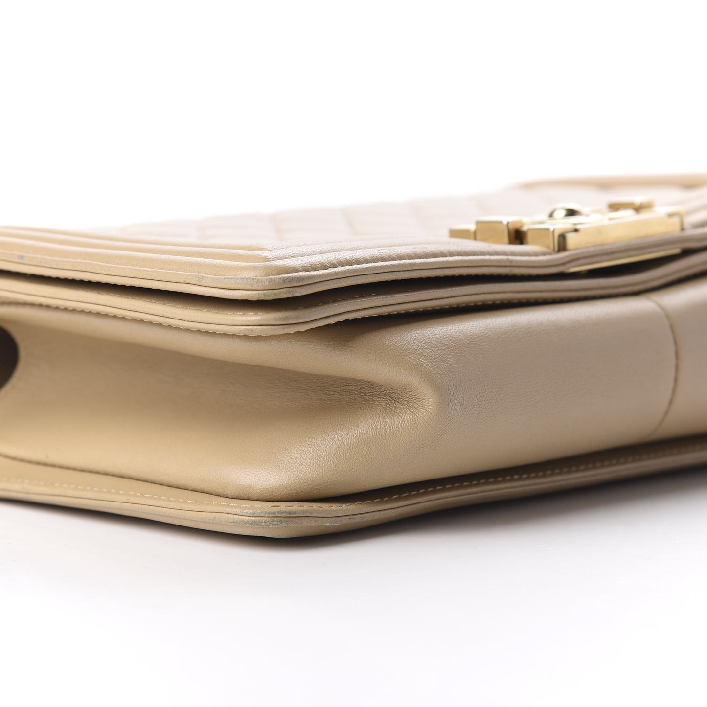 Lambskin Quilted Medium Boy Flap Beige