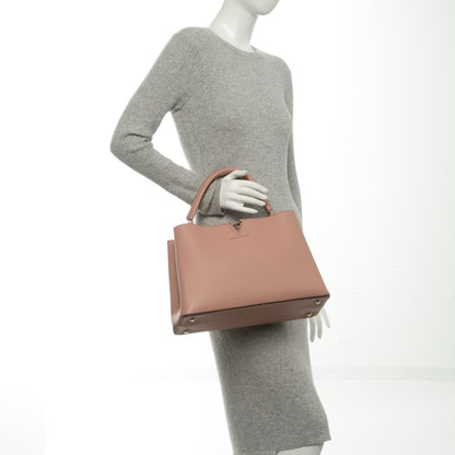 Louis Vuitton Taurillon Capucines MM Magnolia 2 of 7