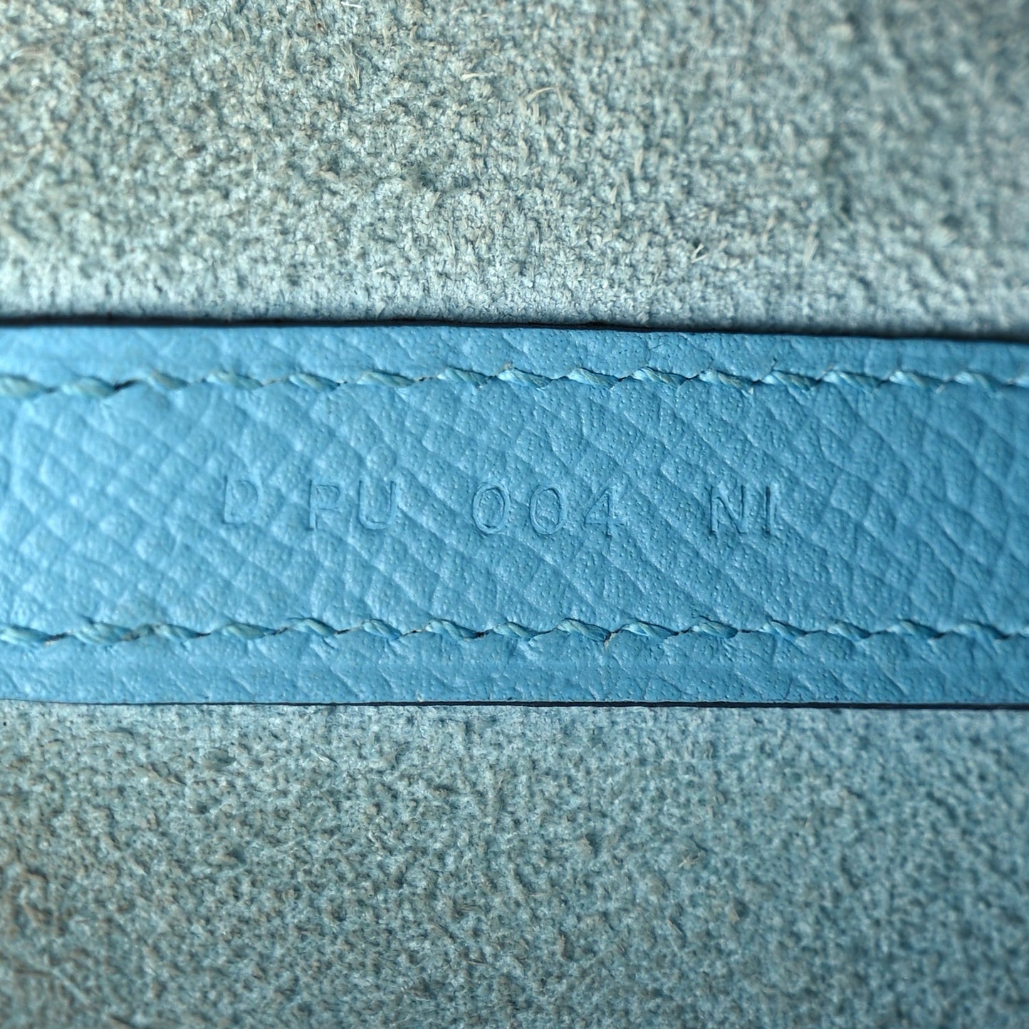 Epsom Tressage De Cuir Picotin Lock 22 MM Bleu du Nord Rouge Coeur Bleu du Nord