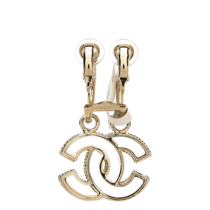 Chanel CC Single Clip On Earring Gold 1 of 8