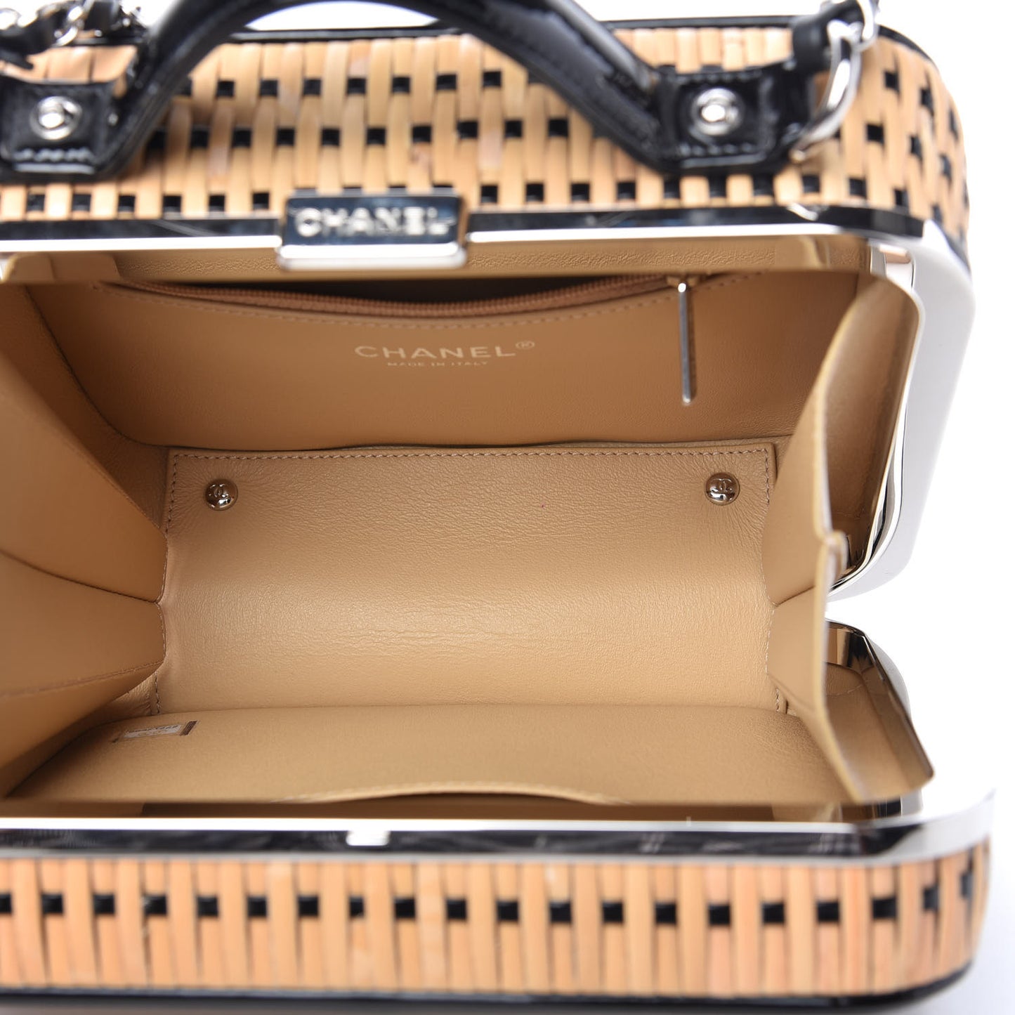 Raffia Patent Medium CC Filigree Vanity Case Black