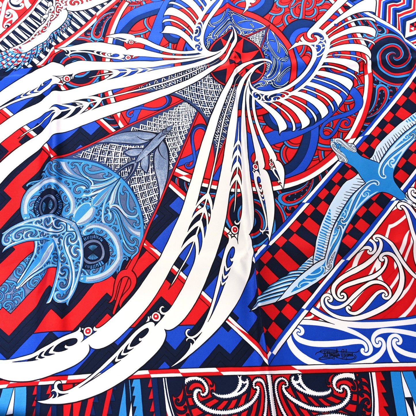 Silk Kawa Ora Scarf 90 Bleu Rouge White