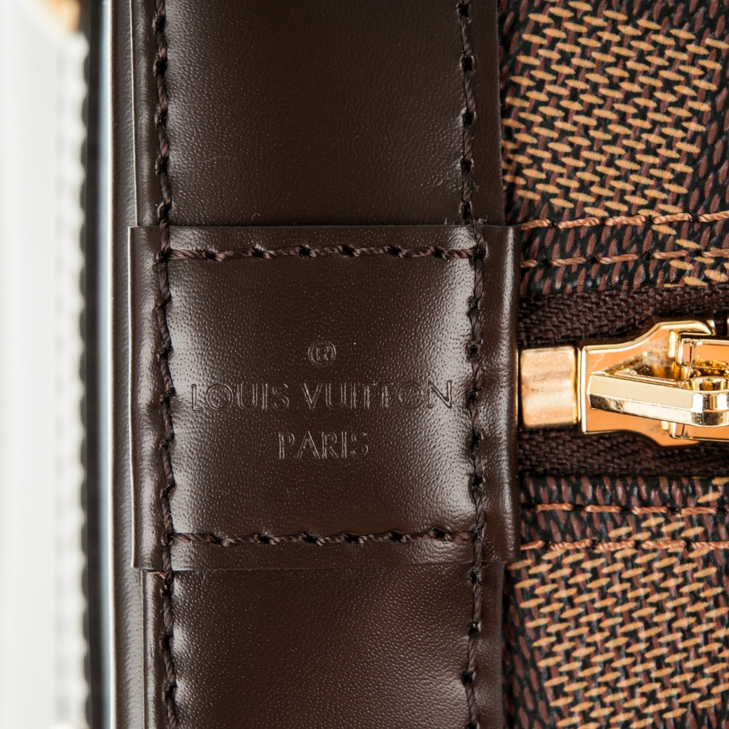 Damier Ebene Alma PM