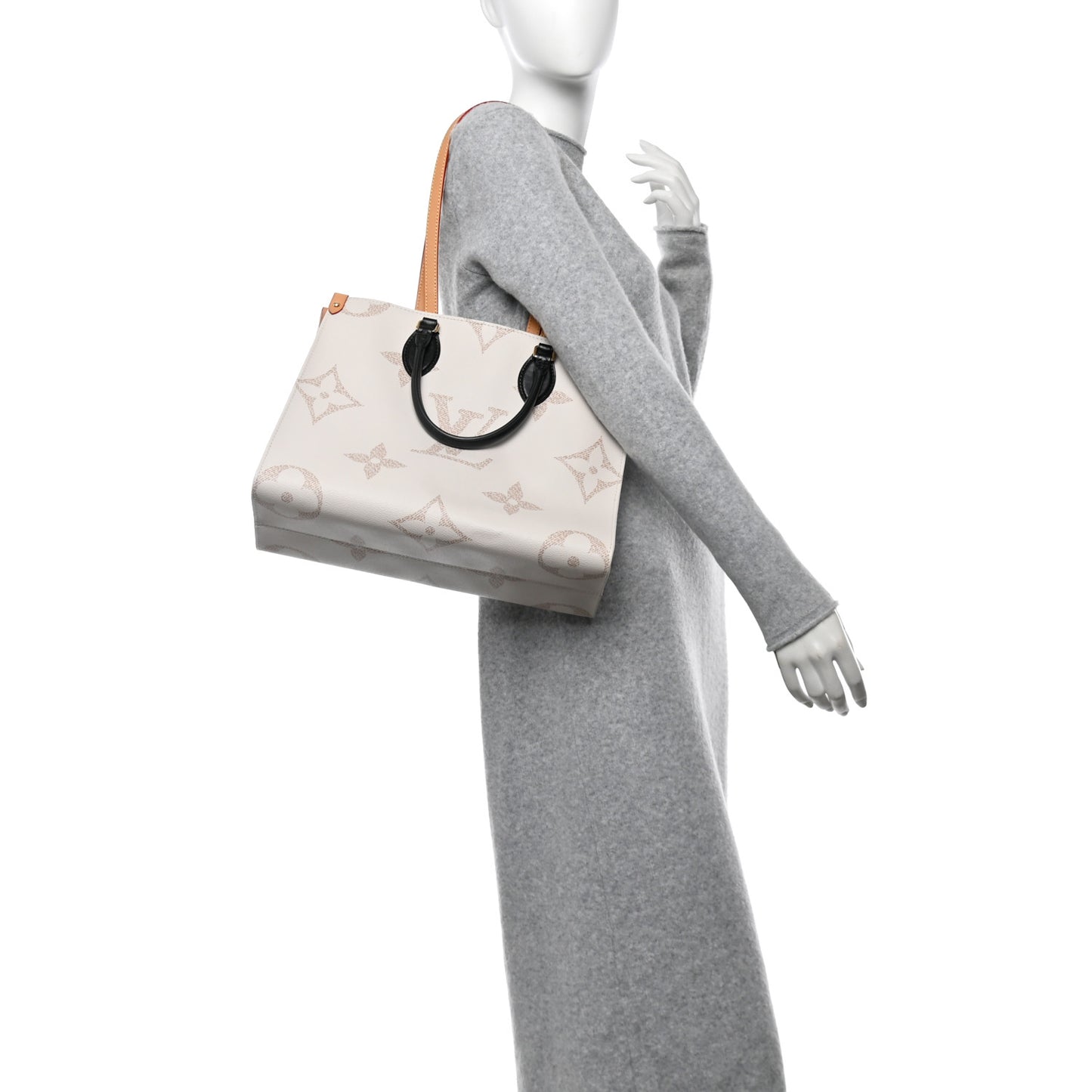 Monogram Dune Giant Onthego MM