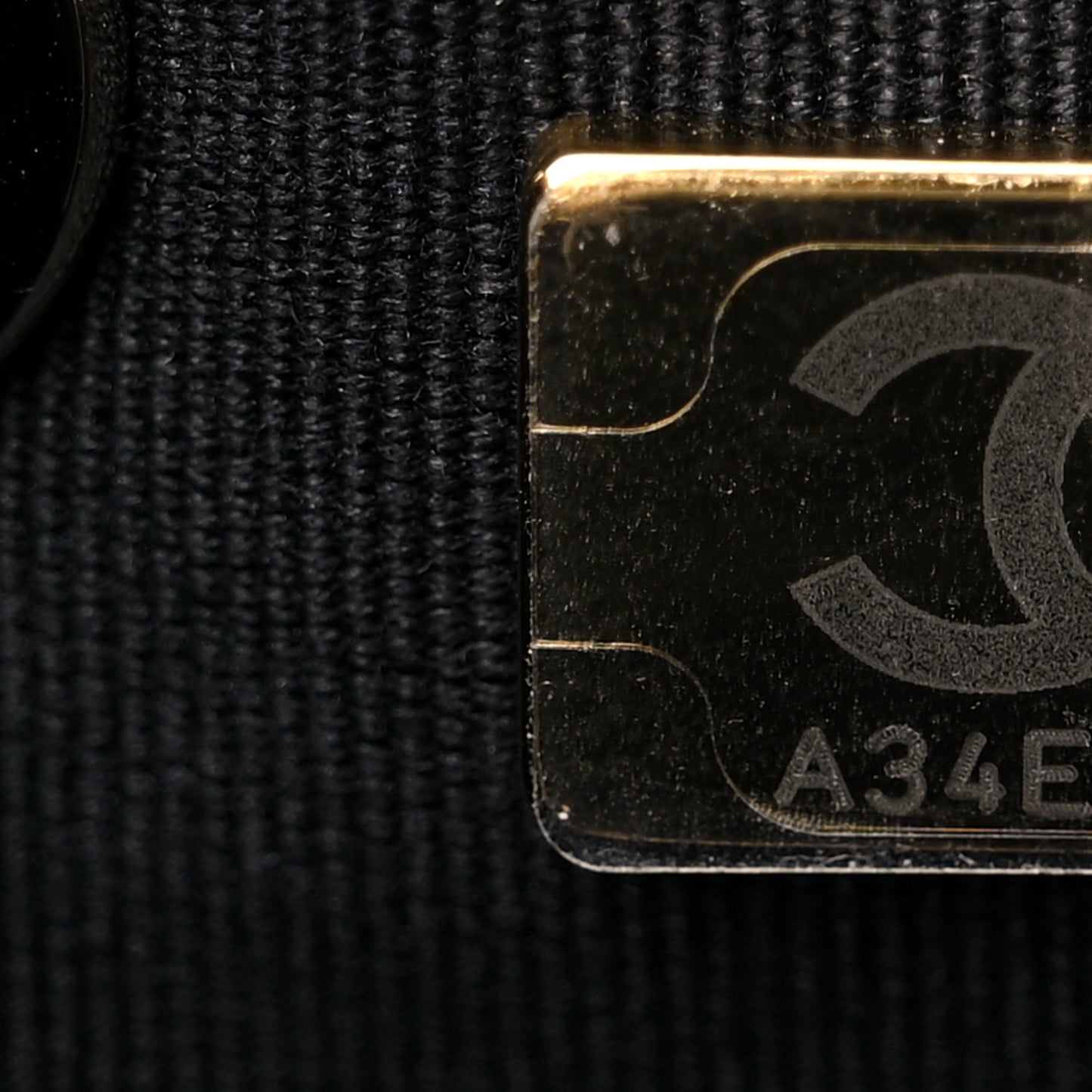 Shiny Caviar Quilted Small Duma Pockets Drawstring Backpack Black