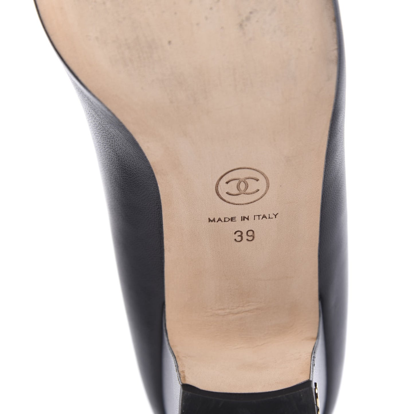 Lambskin Patent CC Cap Toe Pumps 39 Black