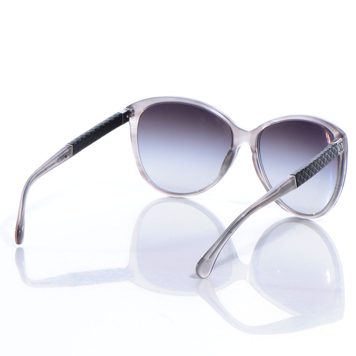 Quilted CC Sunglasses 5225Q Grey