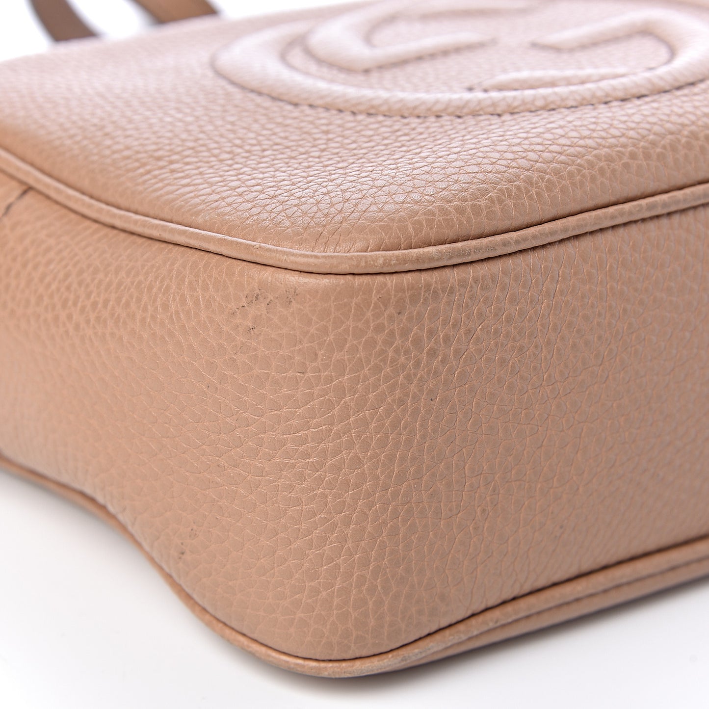 Pebbled Calfskin Small Soho Disco Bag Camelia