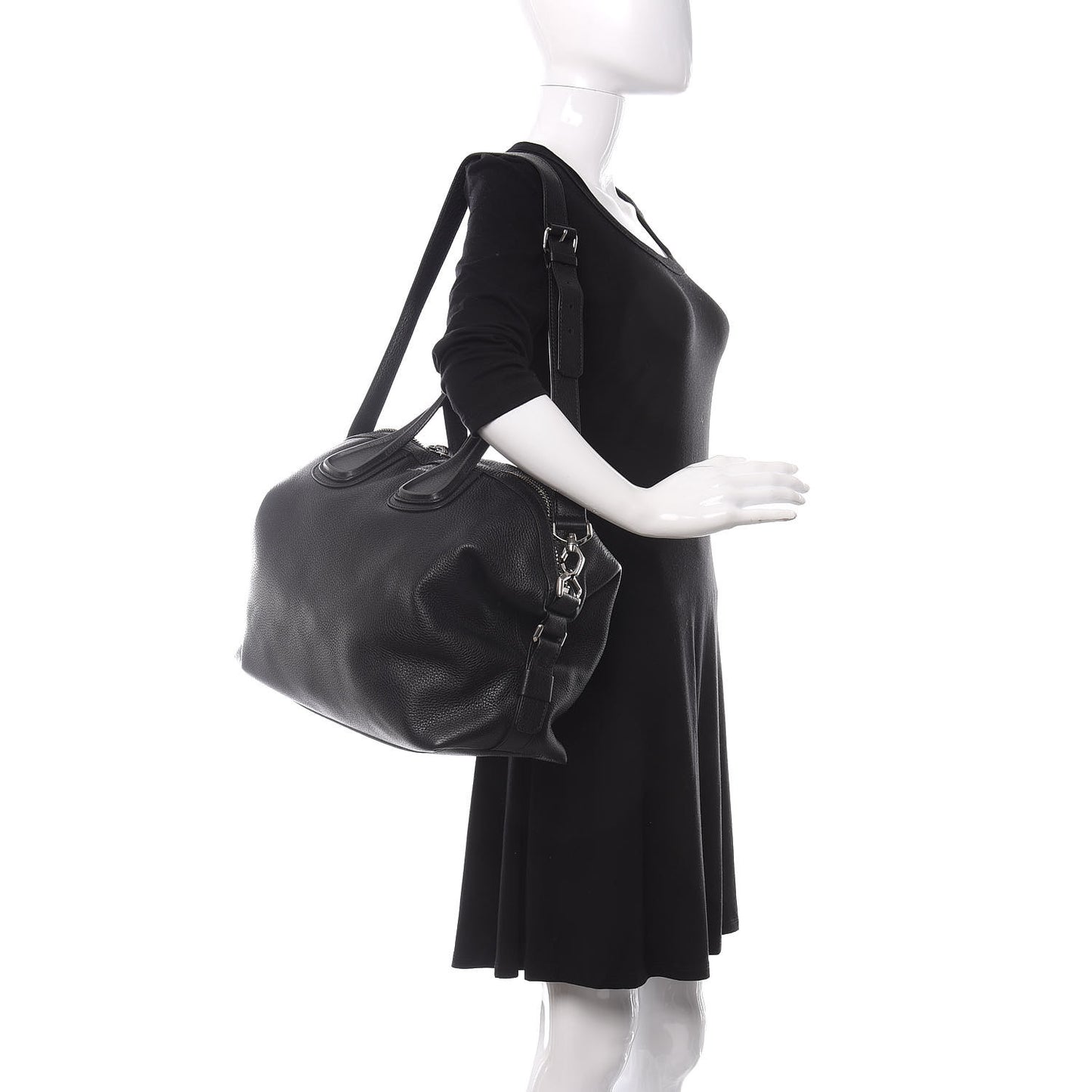 Waxy Grained Calfskin Medium Nightingale Black