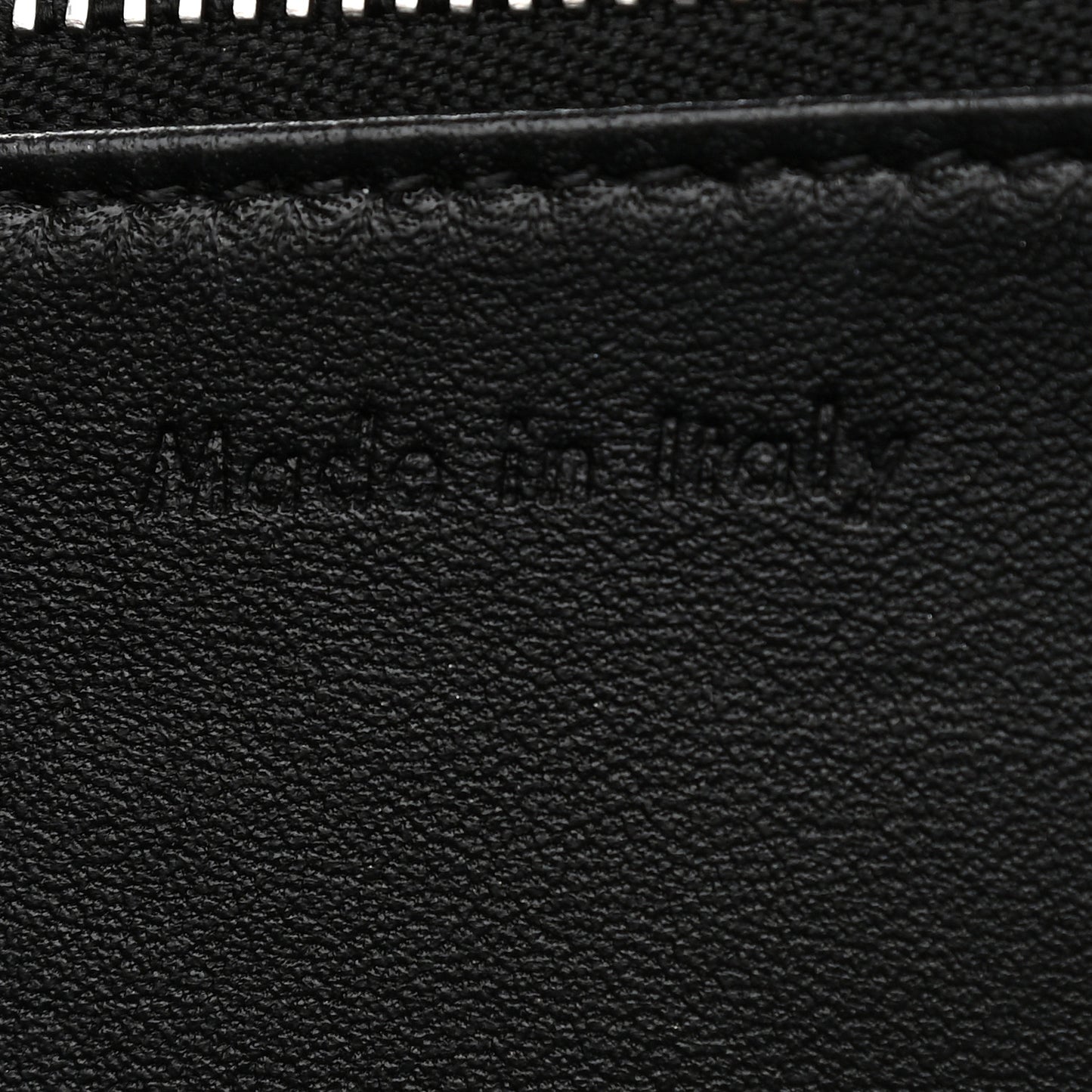 Smooth Calfskin Medium Clasp Shoulder Bag Black