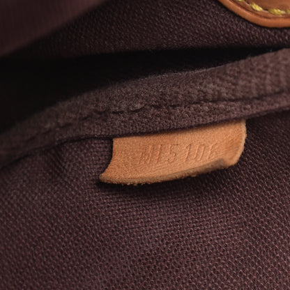 Louis Vuitton Monogram Favorite MM 7 of 13