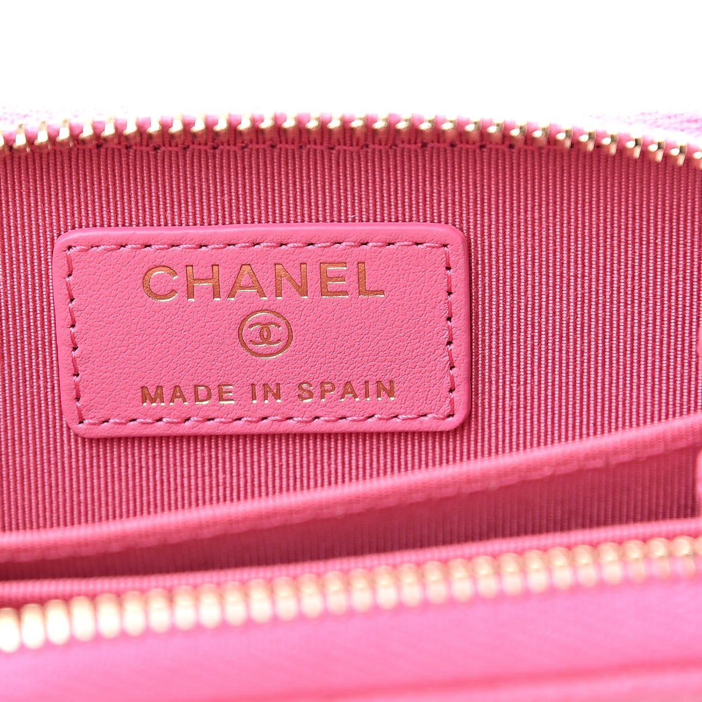 Caviar Quilted Zip Coin Purse Pink