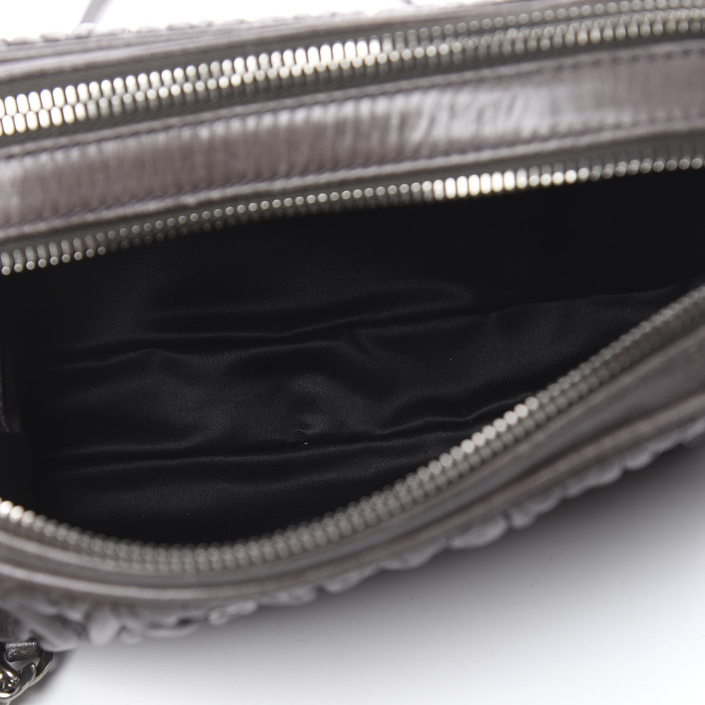 Matelasse Lux Camera Bag Fumo