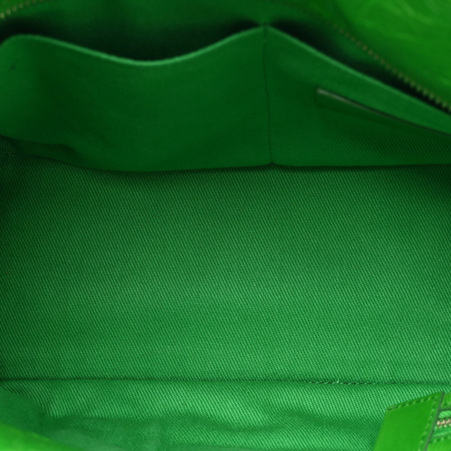 Marc Jacobs Shiny Crinkled Calfskin Medium The Tote Bag Green Glow 5 of 7