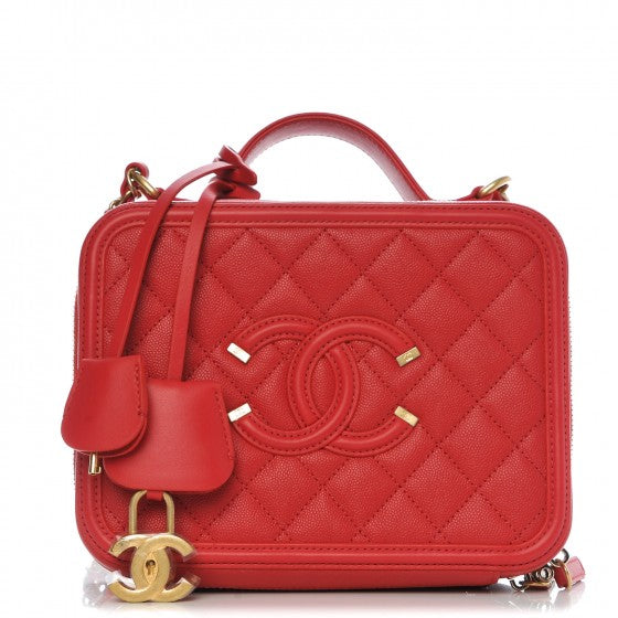 Caviar Quilted Medium CC Filigree Vanity Case Red
