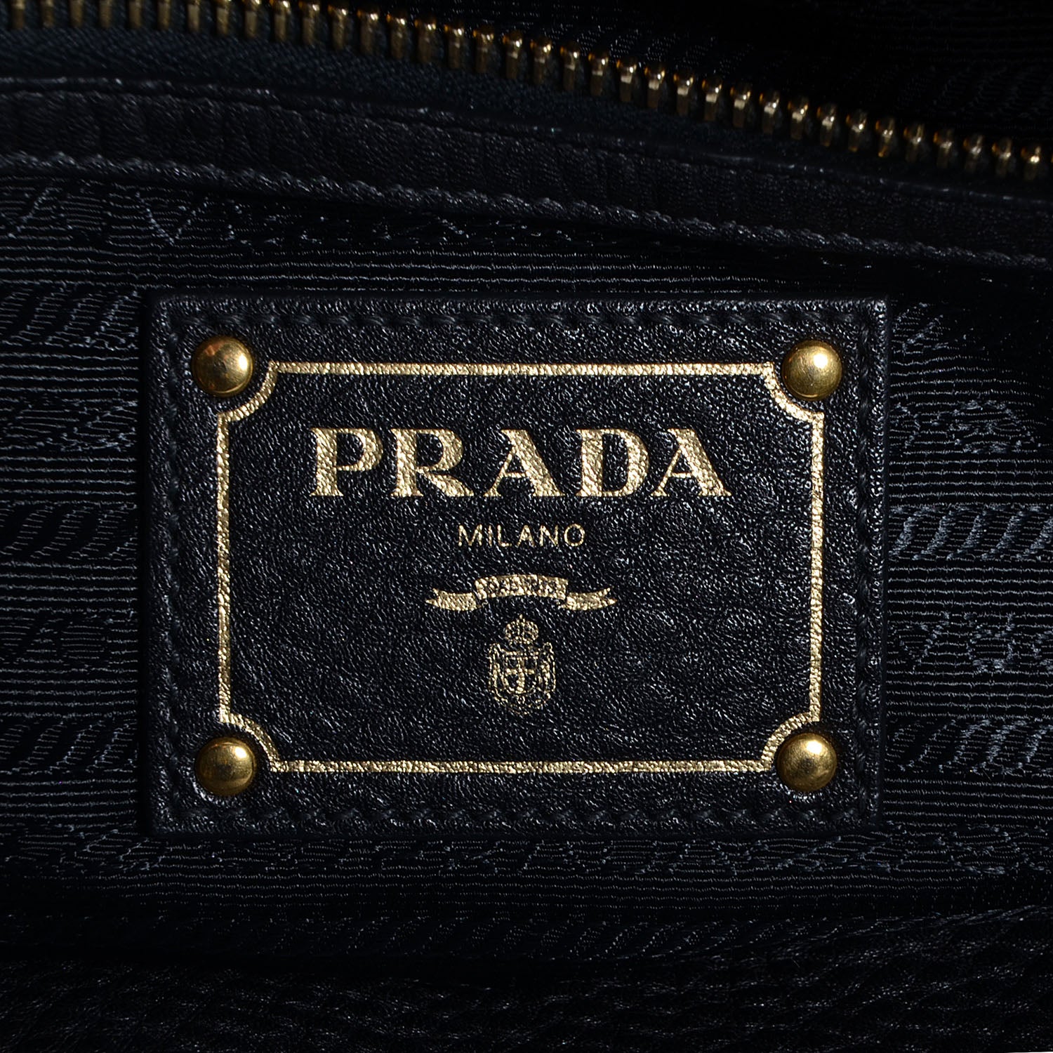 Prada Vitello Daino Shoulder Bag Nero Black 7 of 11