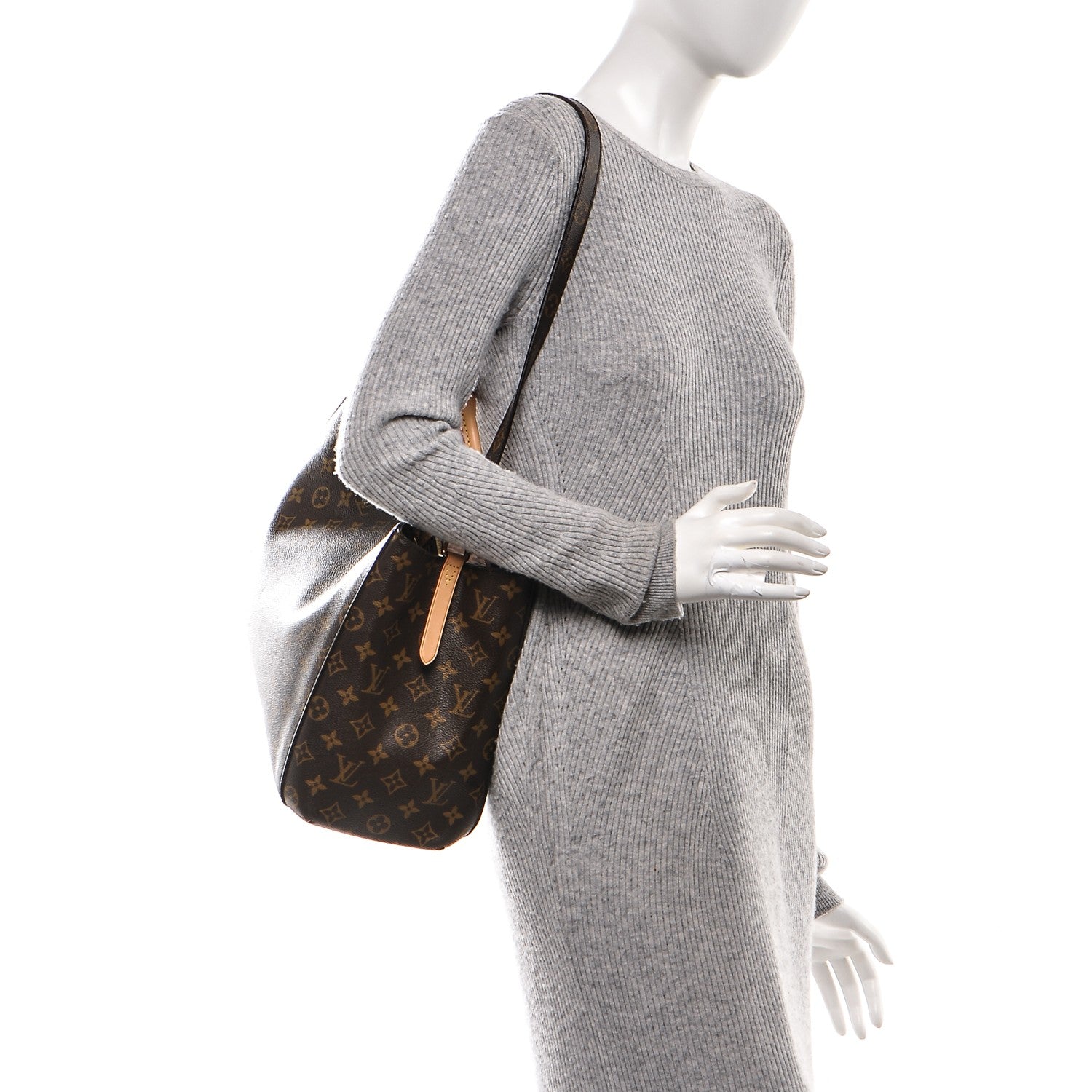 Louis Vuitton Monogram Montaigne GM 2 of 7