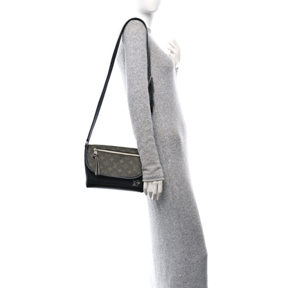 Louis Vuitton Grained Calfskin Monogram Pulse Messenger Khaki Black 2 of 9