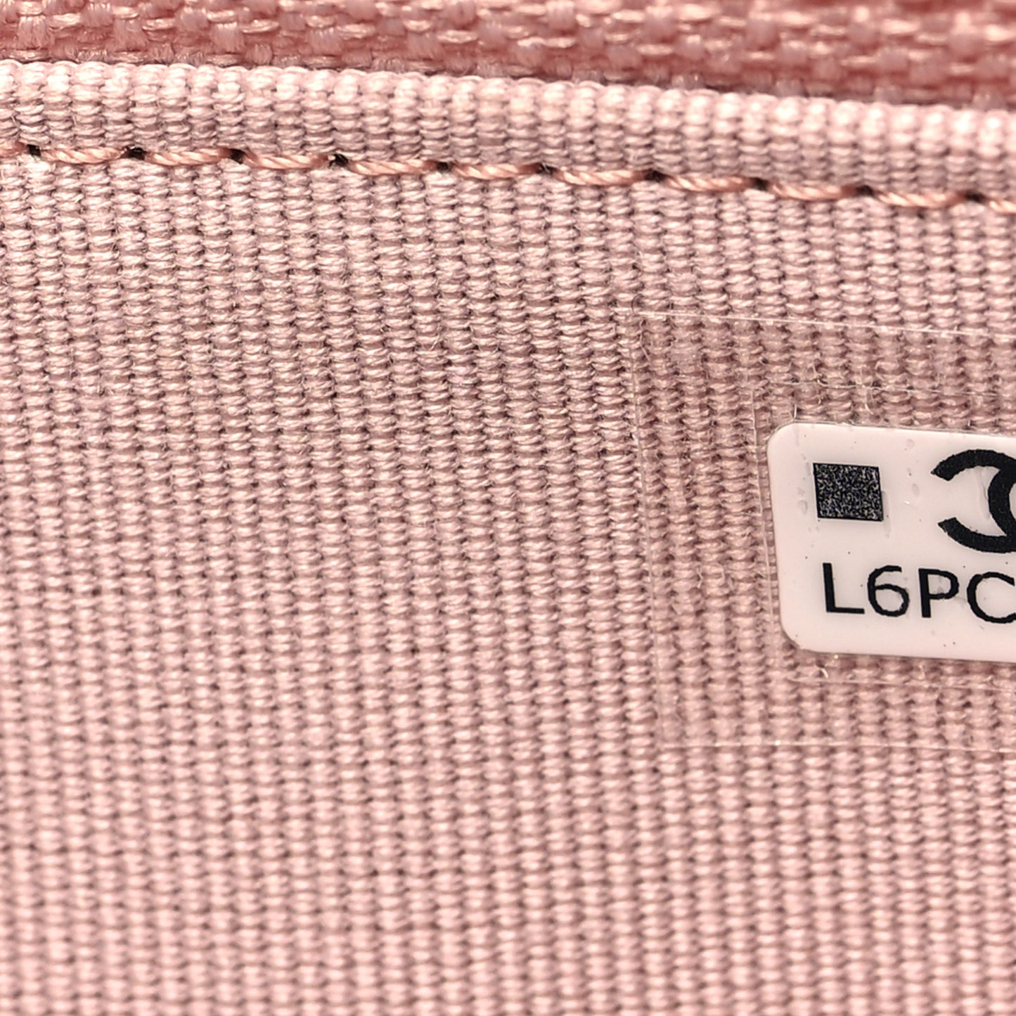 Lambskin Quilted Chanel 19 Zipped Wallet Light Pink