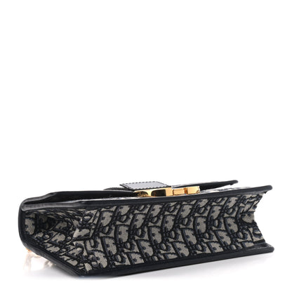 Christian Dior Oblique 30 Montaigne Chain Flap Bag Blue 4 of 8