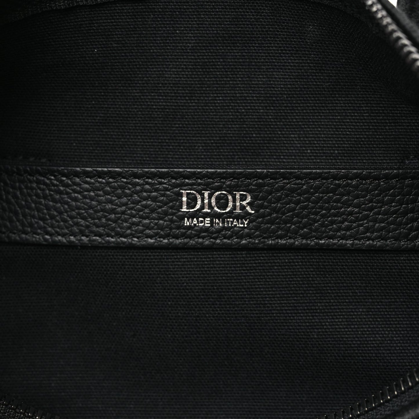 Oblique Jacquard Zipped Messenger Bag Black