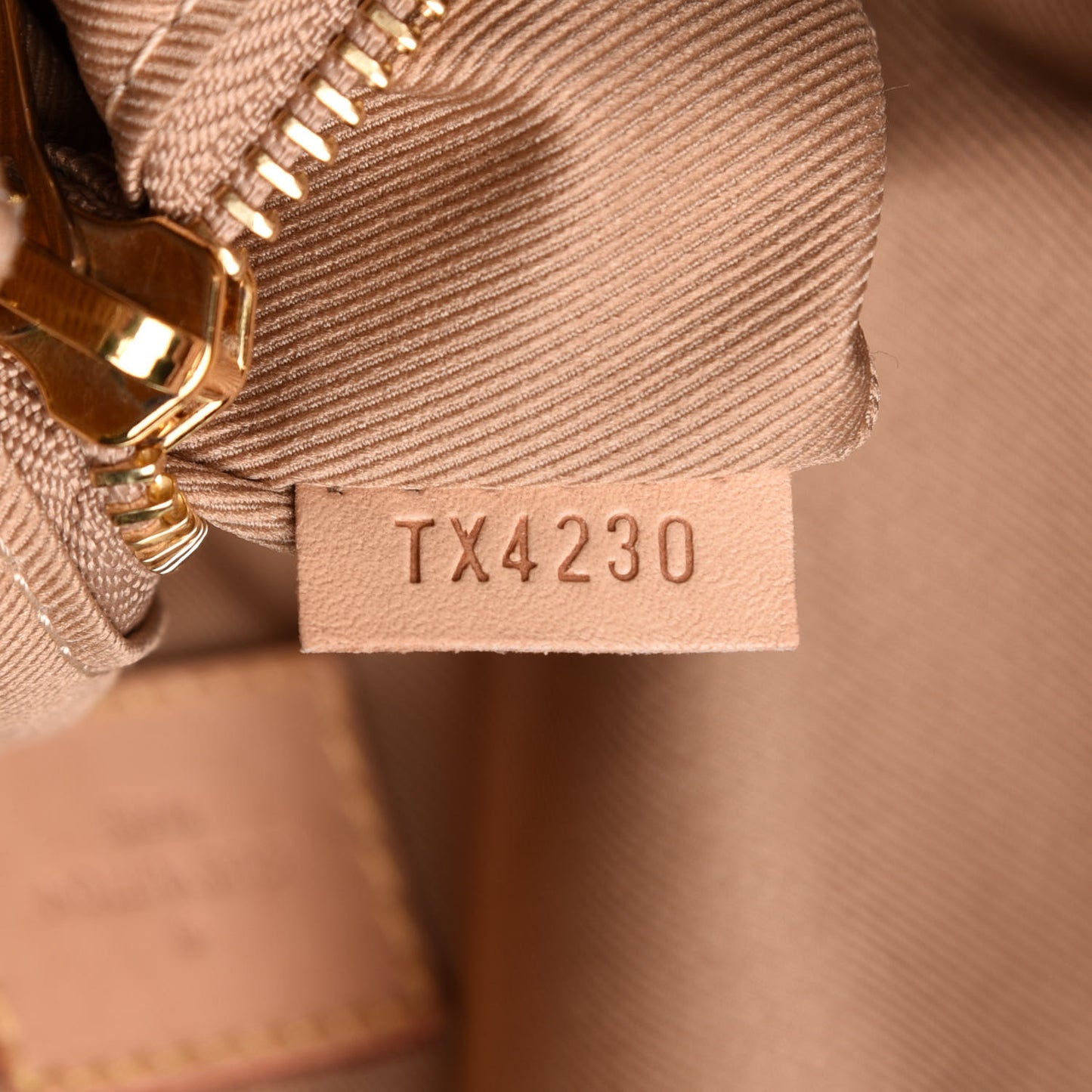 Monogram Graceful PM