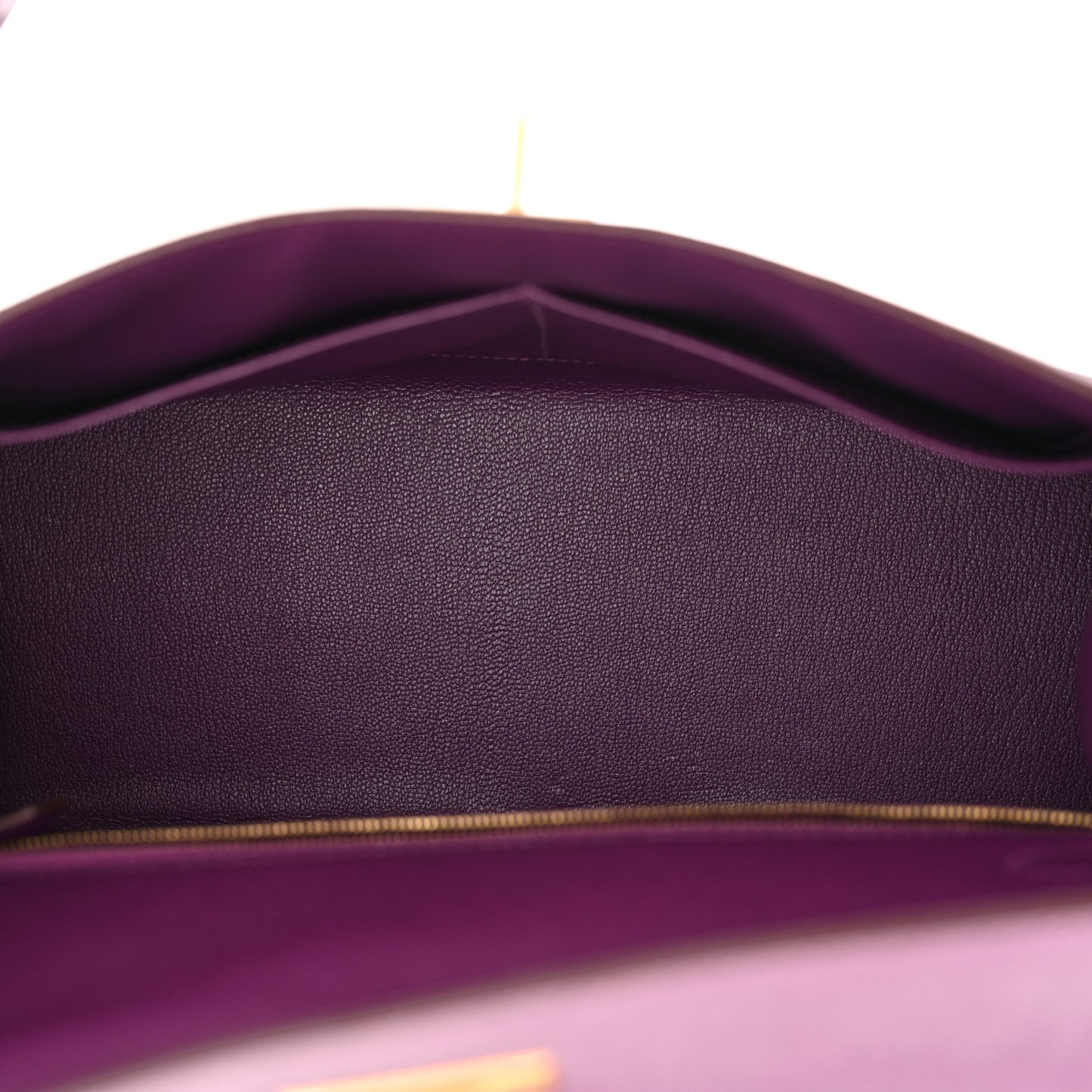 Epsom Kelly Sellier 32 Anemone