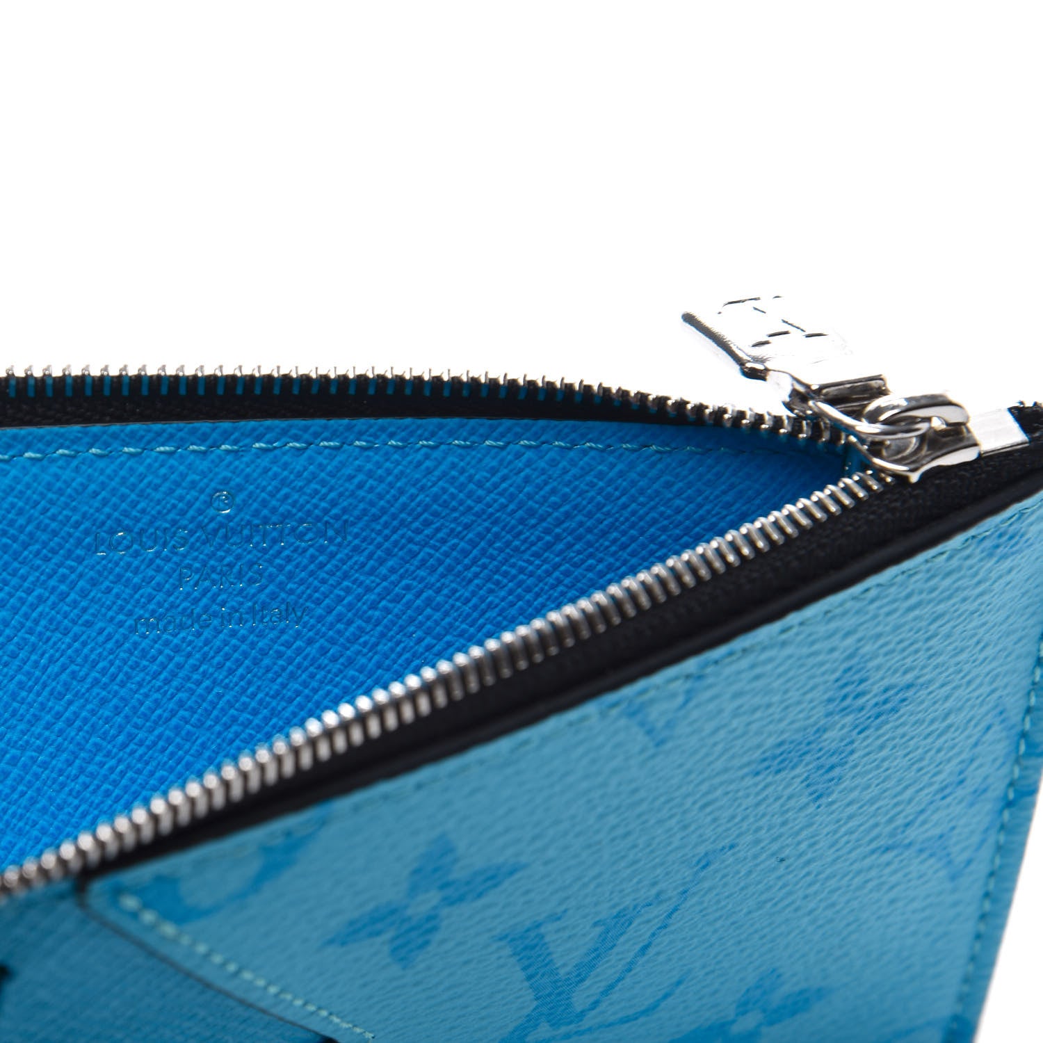 Louis Vuitton Taigarama Coin Card Holder Blue Lagoon 7 of 9